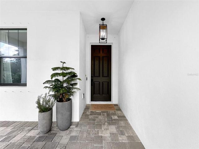 12207 MARJORY AVENUE, Tampa, FL 33612