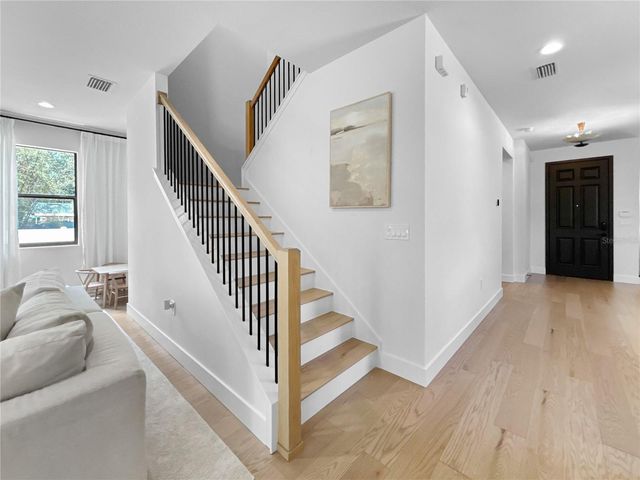 12207 MARJORY AVENUE, Tampa, FL 33612