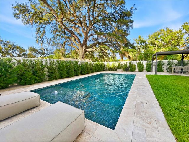 12207 MARJORY AVENUE, Tampa, FL 33612