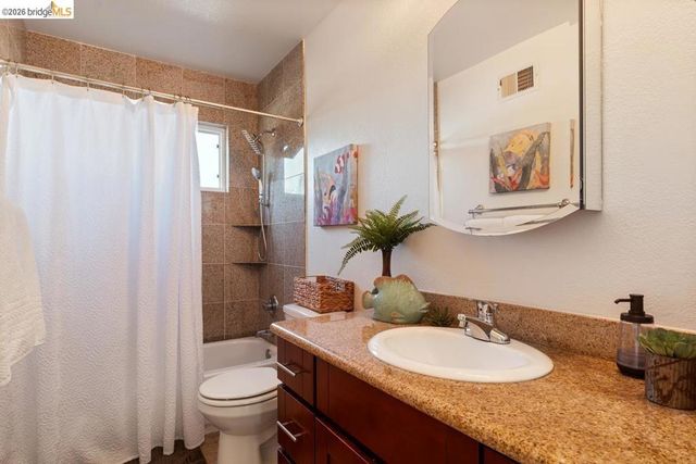 5179 5179 Paul Scarlet DR, Concord, CA 94521