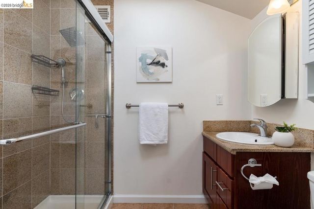 5179 5179 Paul Scarlet DR, Concord, CA 94521