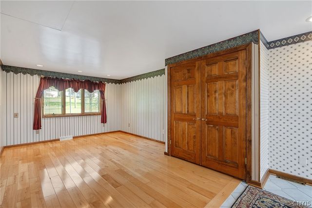 112 Calumet Drive, Geddes, NY 13219