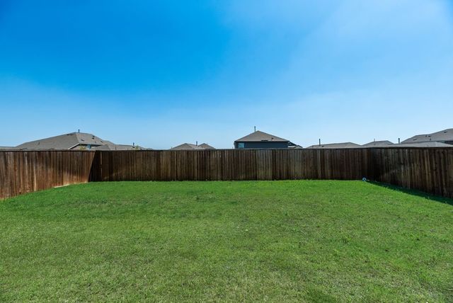 14216 Aberavon Drive, Pilot Point, TX 76258