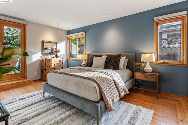 105 105 Arlington Ave, Kensington, CA 94707