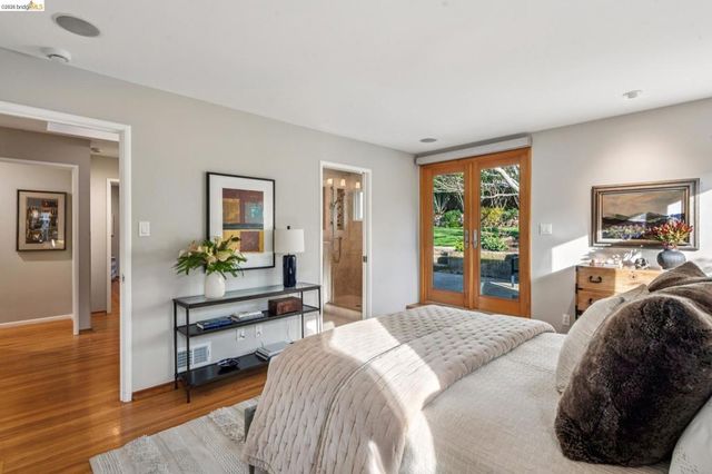 105 105 Arlington Ave, Kensington, CA 94707