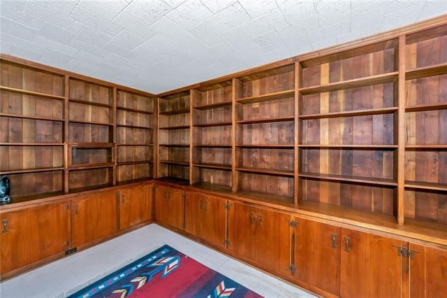 1061 Boaz Road, Fort Worth, TX 76052