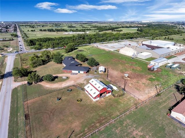 1061 Boaz Road, Fort Worth, TX 76052