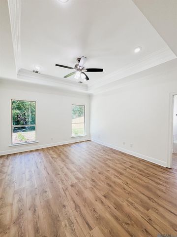 18175 River Landing Dr, Prairieville, LA 70769