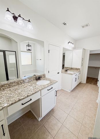 18175 River Landing Dr, Prairieville, LA 70769