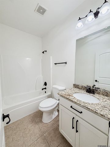 18175 River Landing Dr, Prairieville, LA 70769