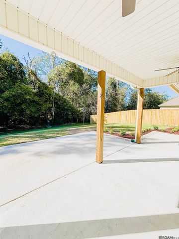 18175 River Landing Dr, Prairieville, LA 70769