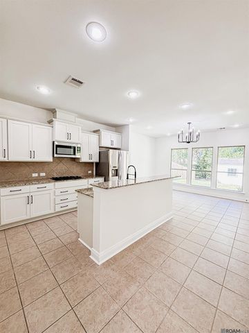 18175 River Landing Dr, Prairieville, LA 70769