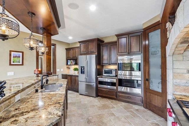 4498 Nina Lane, Middleton, WI 53562