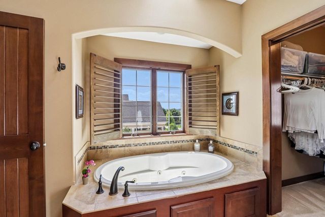 4498 Nina Lane, Middleton, WI 53562