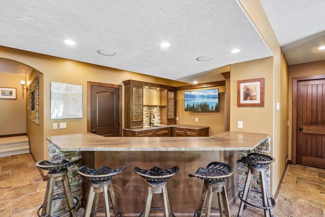 4498 Nina Lane, Middleton, WI 53562