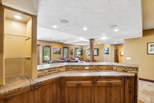 4498 Nina Lane, Middleton, WI 53562