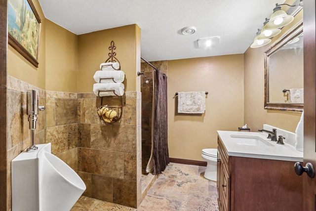 4498 Nina Lane, Middleton, WI 53562