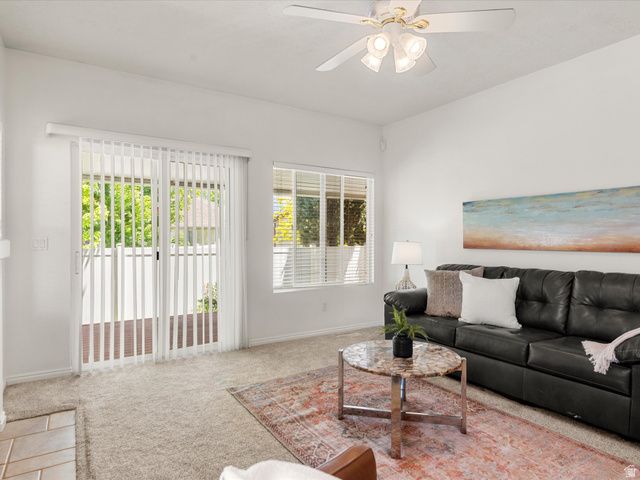 4602 S HATHAWAY DR, Roy, UT 84067