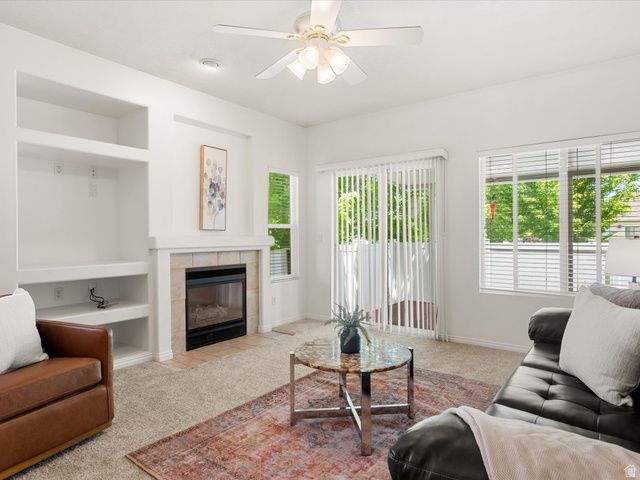 4602 S HATHAWAY DR, Roy, UT 84067