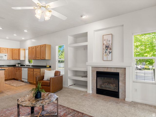 4602 S HATHAWAY DR, Roy, UT 84067