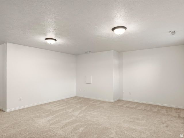 4602 S HATHAWAY DR, Roy, UT 84067