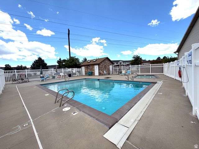 4602 S HATHAWAY DR, Roy, UT 84067