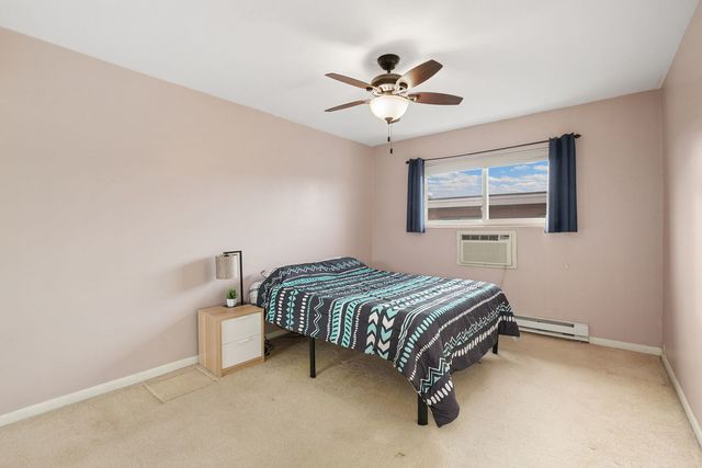 7428 Washington Street 602, Forest Park, IL 60130