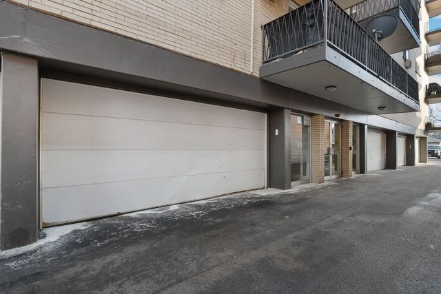 7428 Washington Street 602, Forest Park, IL 60130