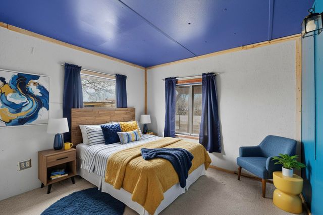 27 El Cid Loop, Los Lunas, NM 87031