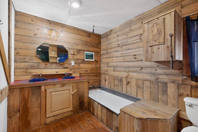 27 El Cid Loop, Los Lunas, NM 87031