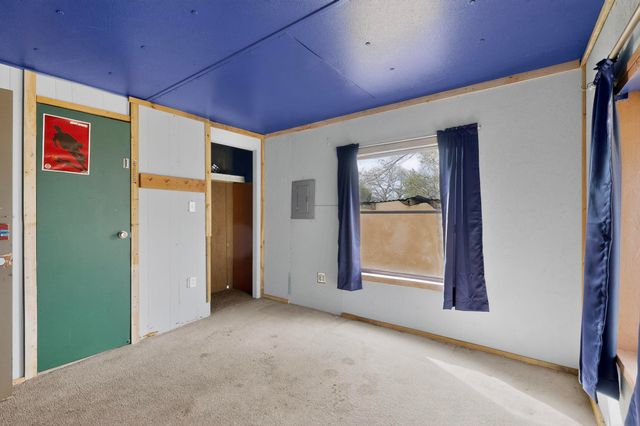 27 El Cid Loop, Los Lunas, NM 87031