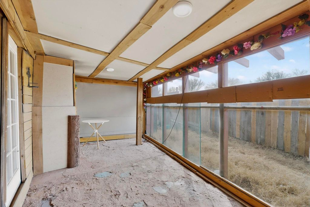 Image 53 of property listing at 27 El Cid Loop, Los Lunas, NM 87031