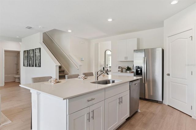 3914 ROYAL AZALEA WAY, Sanford, FL 32773