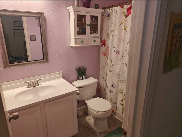 8720 Cove Meadow Lane, Fort Worth, TX 76123