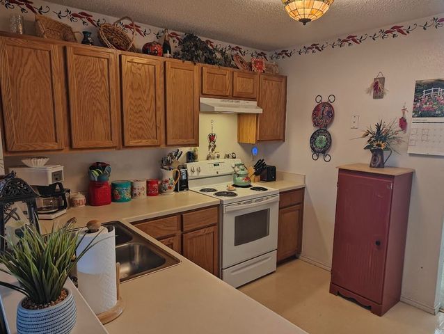 8720 Cove Meadow Lane, Fort Worth, TX 76123