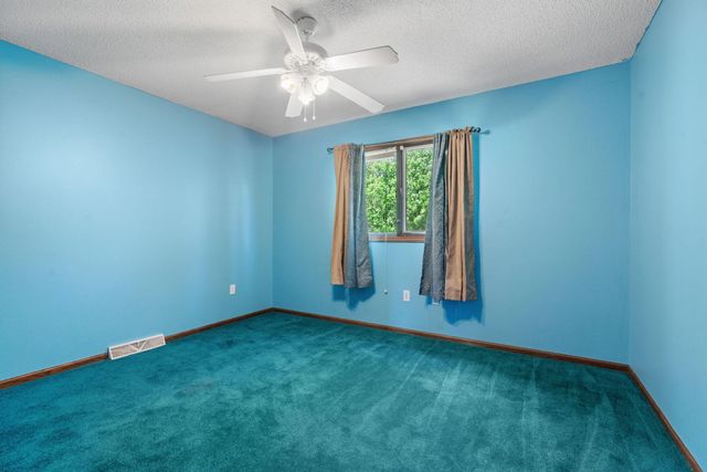 1154 Bromo Avenue, Saint Cloud, MN 56303