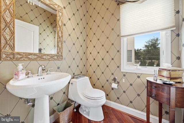 41 GALLOPING HILL RD, Cherry Hill, NJ 08003