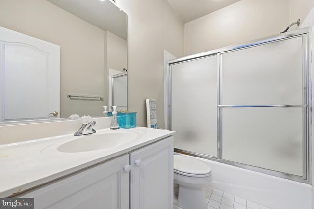 41 GALLOPING HILL RD, Cherry Hill, NJ 08003