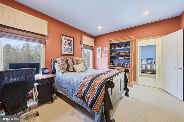 41 GALLOPING HILL RD, Cherry Hill, NJ 08003