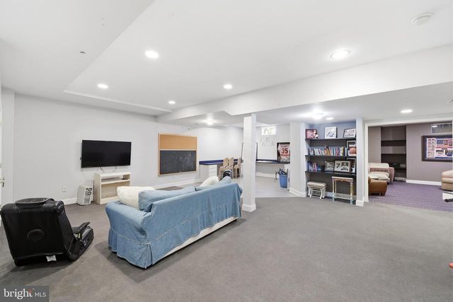 41 GALLOPING HILL RD, Cherry Hill, NJ 08003