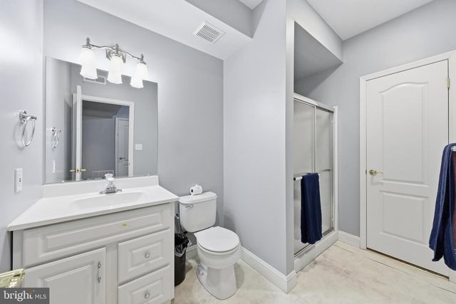 41 GALLOPING HILL RD, Cherry Hill, NJ 08003