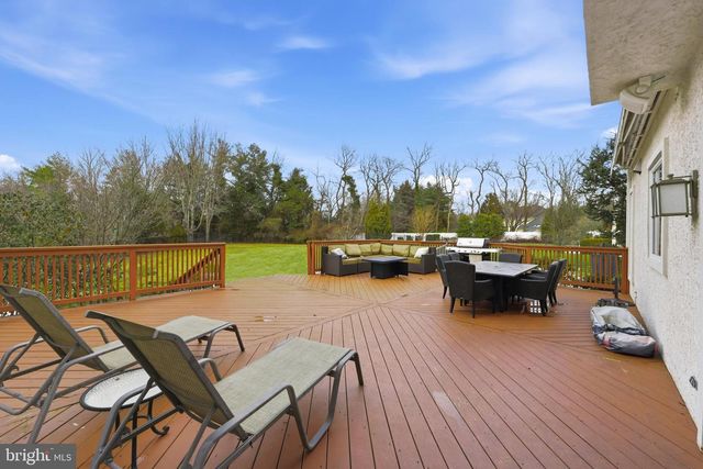 41 GALLOPING HILL RD, Cherry Hill, NJ 08003