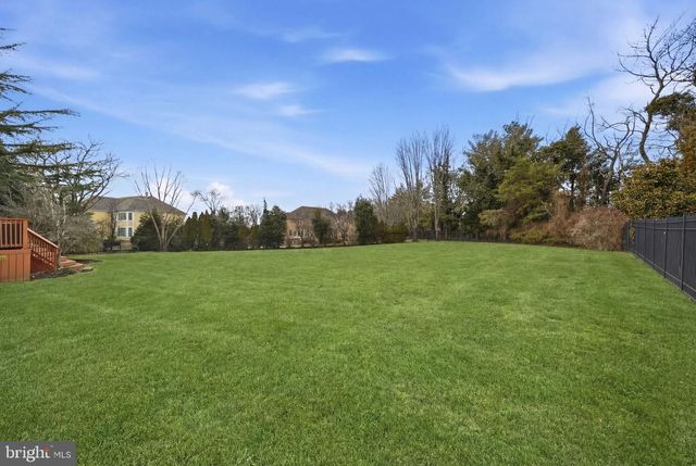 41 GALLOPING HILL RD, Cherry Hill, NJ 08003