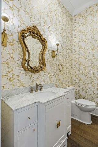 1617 Graybar Ln, Nashville, TN 37215