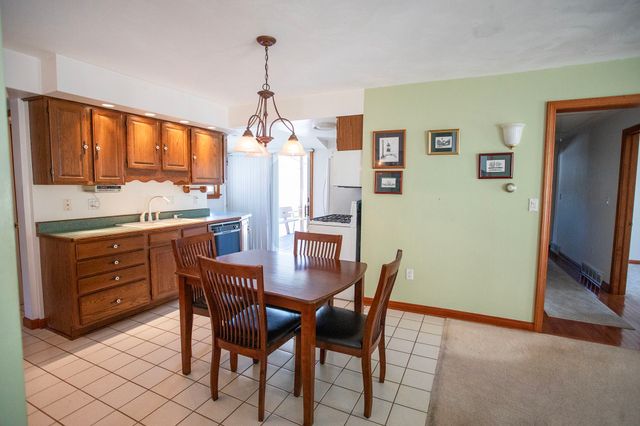 403 BLACKSTONE Drive, Erie, PA 16505