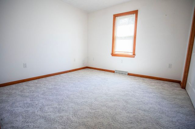 403 BLACKSTONE Drive, Erie, PA 16505