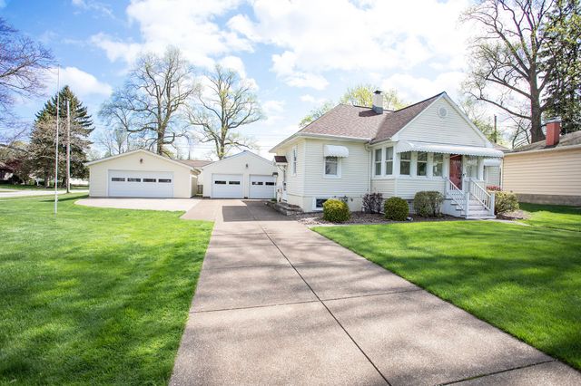 403 BLACKSTONE Drive, Erie, PA 16505
