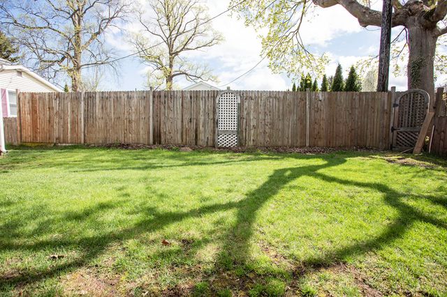 403 BLACKSTONE Drive, Erie, PA 16505