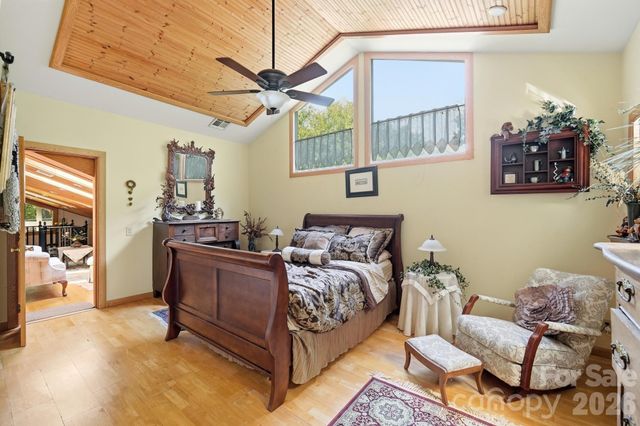 223 Millwood Lane, Charlotte, NC 28270