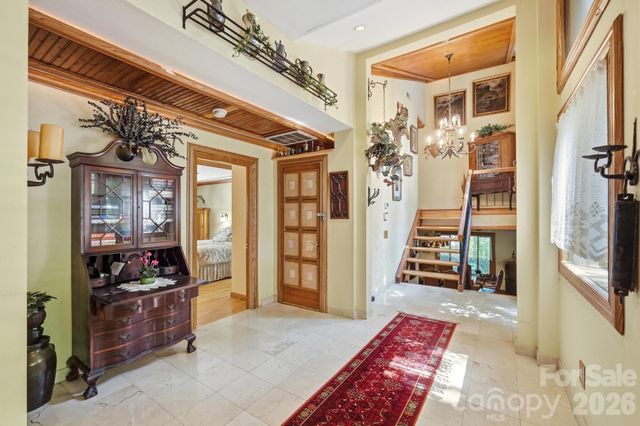 223 Millwood Lane, Charlotte, NC 28270